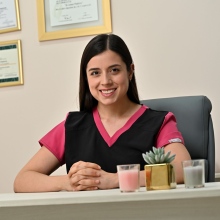 Dr. Andrea De Luna Espinoza