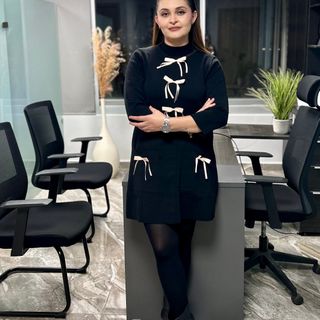 Dr. Karen Jimena Villanueva Moreno