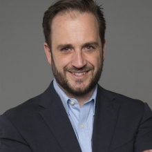 Dr. Pablo Vidal González