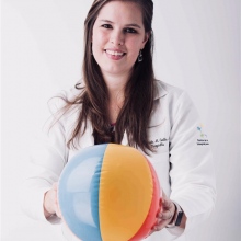 Dr. Carmen Lozano Salazar